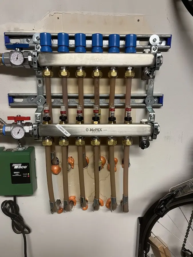 Plumber performing Gas Leak Detection at a residential property in Indian Head Park